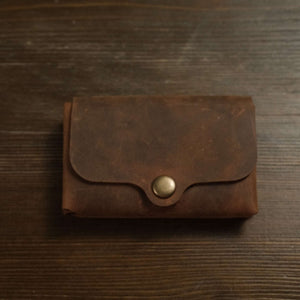 Papua | Çıtçıtlı Deri Kartlık: İnce, Şık ve Fonksiyonel Cüzdan - Haki